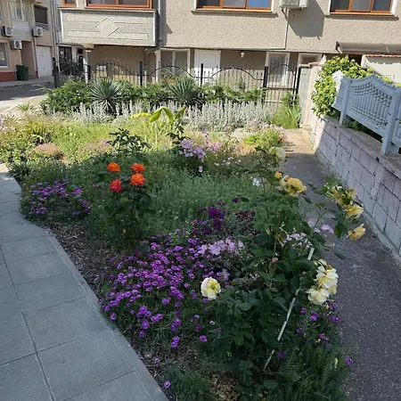 Апартаменты S&t Поморие